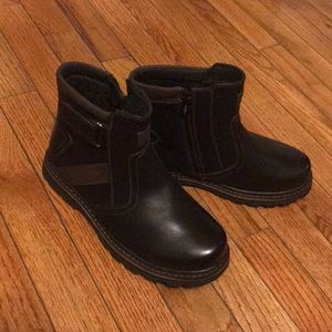 New,big kid boots !!!